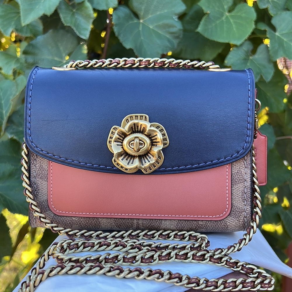 COACH 69587 PARKER 18 SIGNATURE CANVAS - Picture 3 of 16